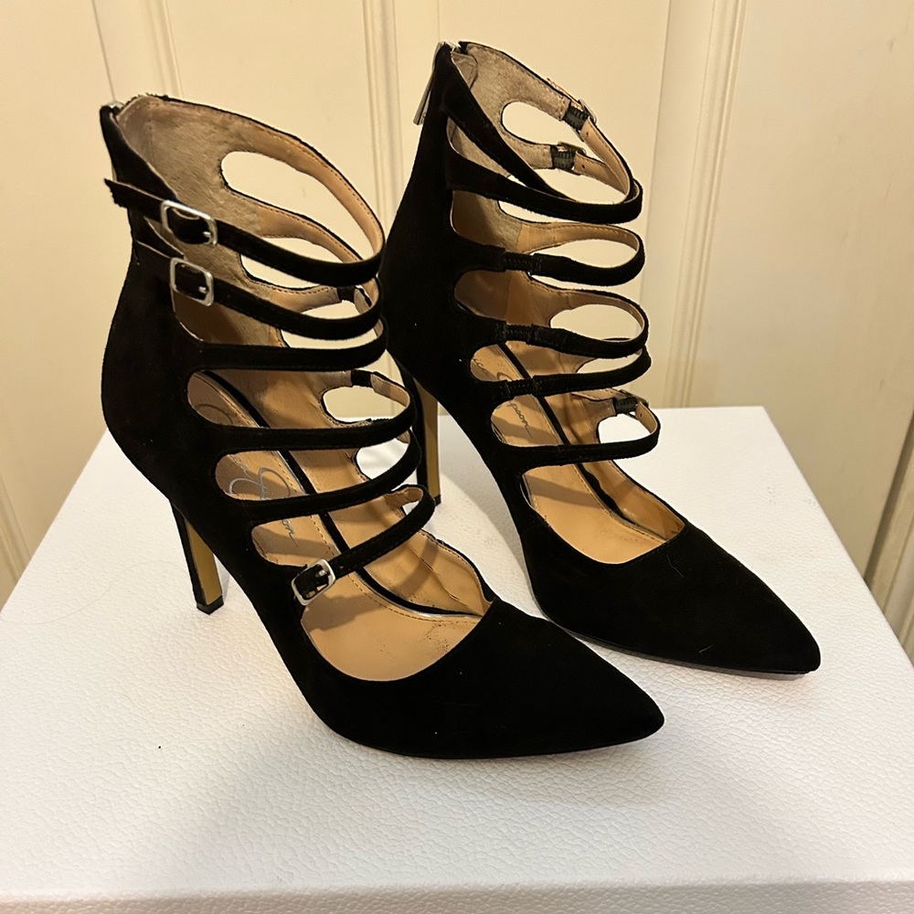 Jessica Simpson black heels size 8.5, good condition